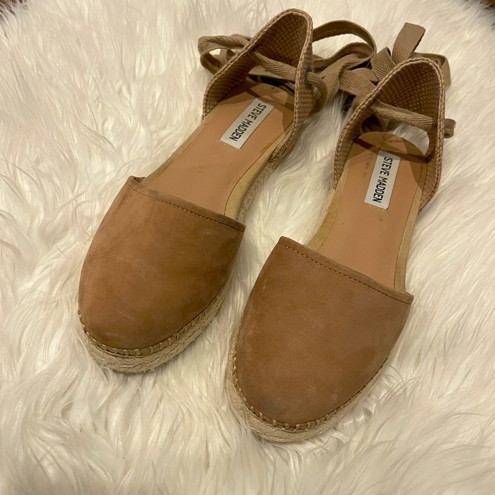 Steve Madden Women’s Remmyy Leather Espadrilles